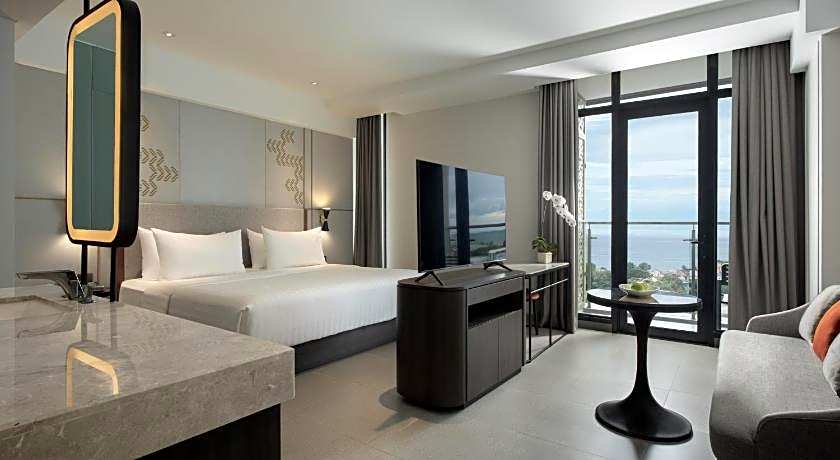 Hotel Santika Premiere Padang