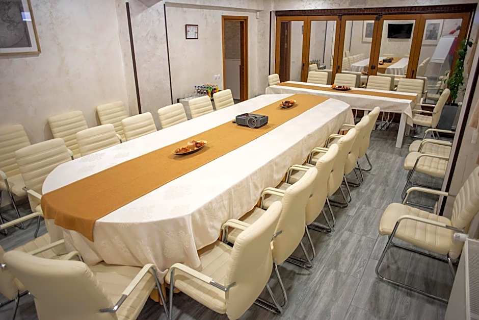 Hotel Marea Neagra Sinaia