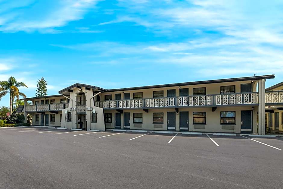 Quality Inn & Suites Altamonte Springs Orlando-North