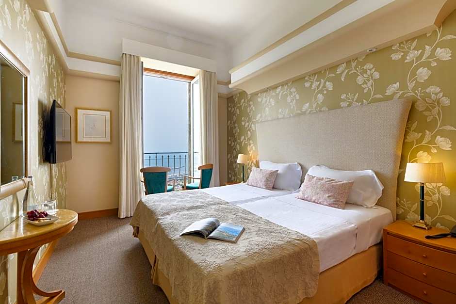 POUSADAS DE PORTUGAL MONUMNENT & HISTORIC HOTELS