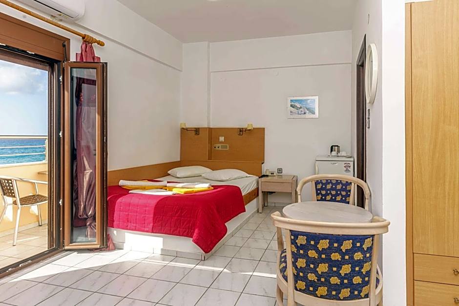 Alexander Beach Hotel