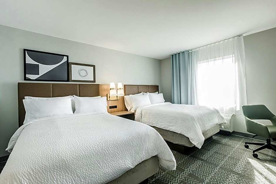 Staybridge Suites - Dawson Creek By IHG