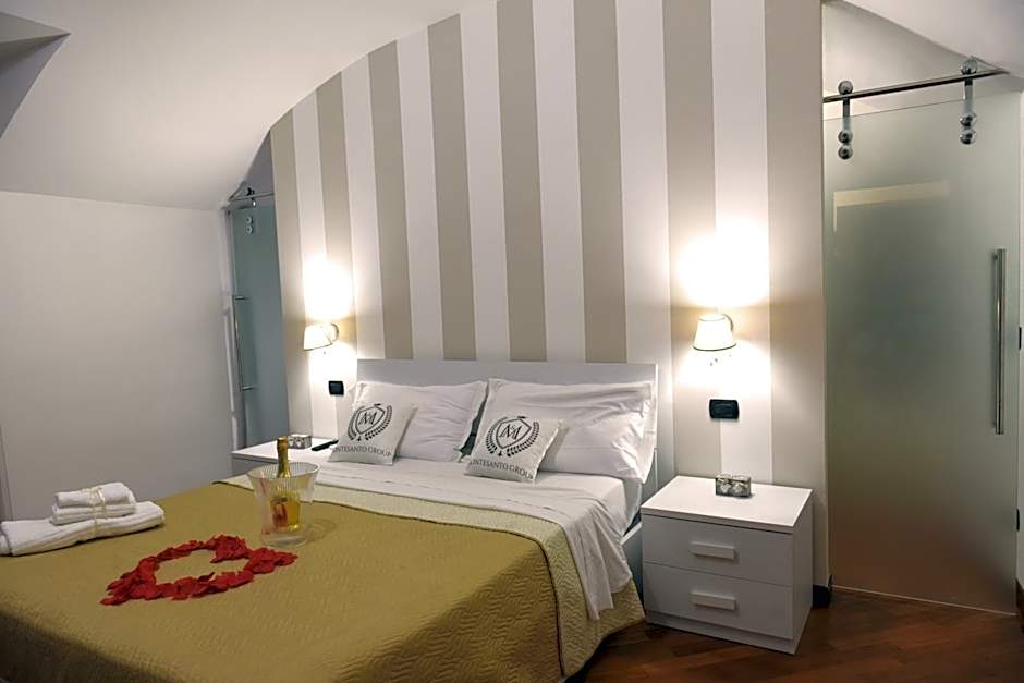 Montesantogroup Sorrento Room