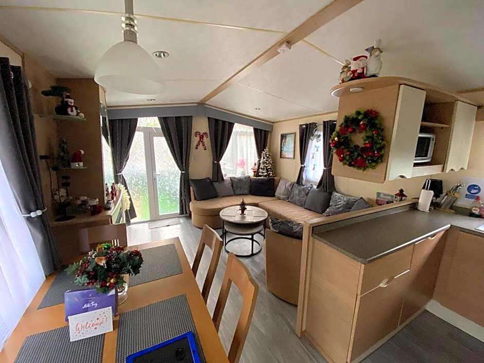 Luxury Holiday Home Happiness at Tattershall lake#