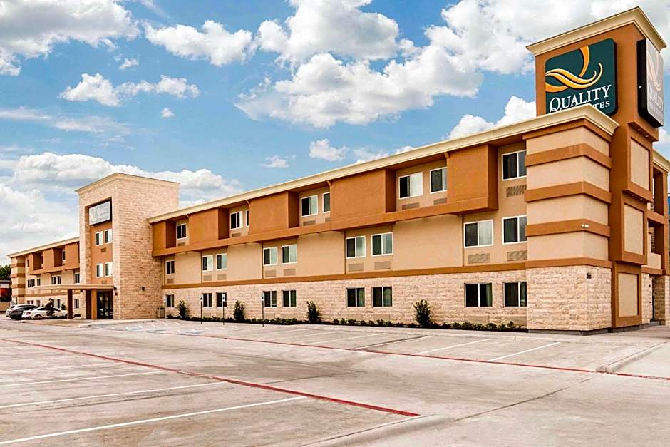 Quality Inn & Suites Plano