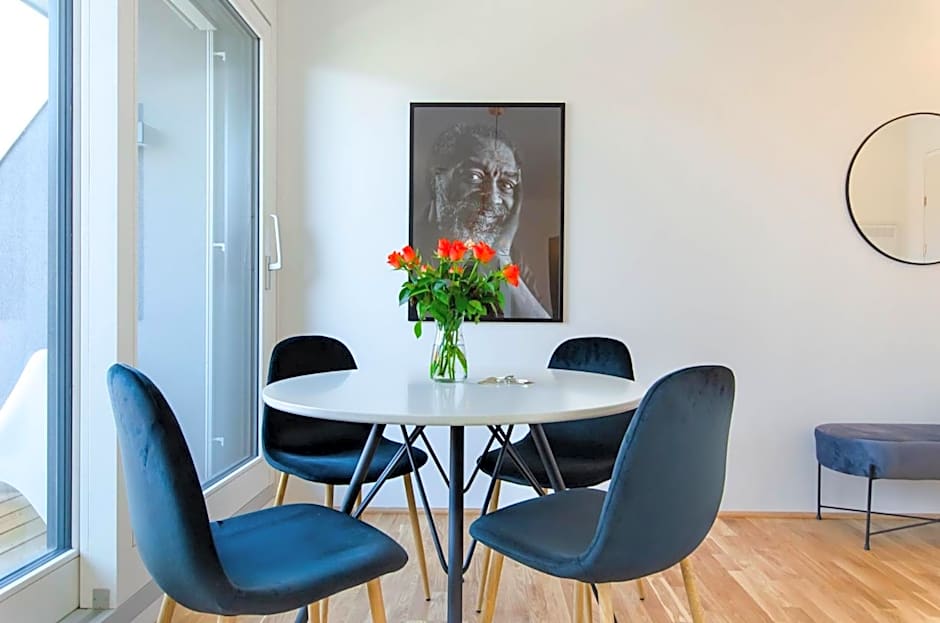 Grand Quarters City Residence