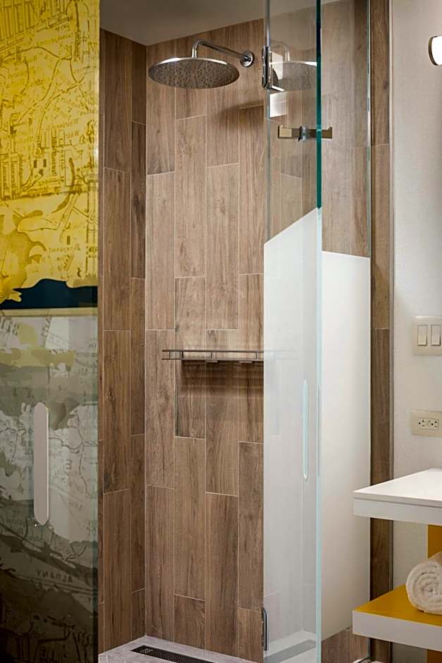 The Envoy Hotel, Autograph Collection by Marriott