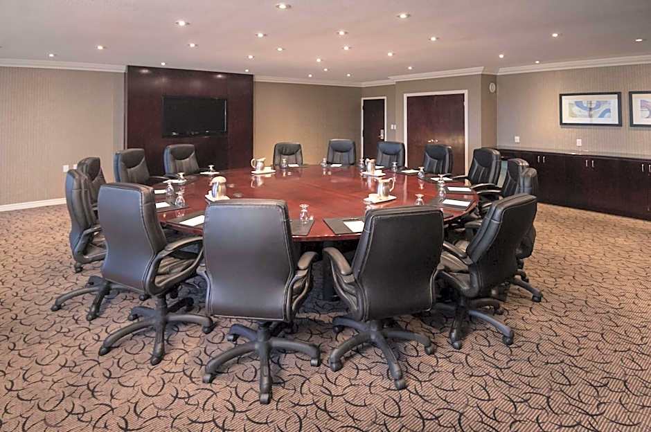 DoubleTree by Hilton London Ontario