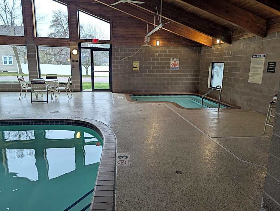 AmericInn by Wyndham St. Peter