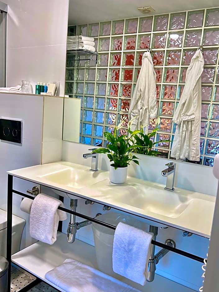 Hotel Aatu - Adults Only