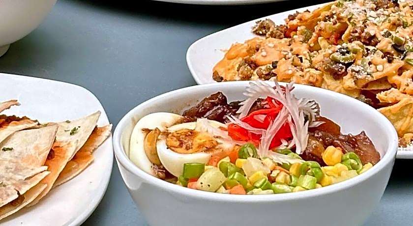 Travelbee Capitol Inn