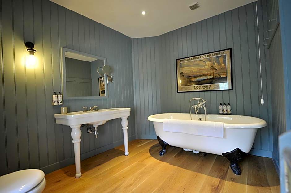 Bel And The Dragon-Churt