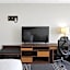 Super 8 by Wyndham Salina I-70