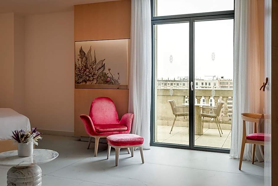 45 Times Barcelona Hotel