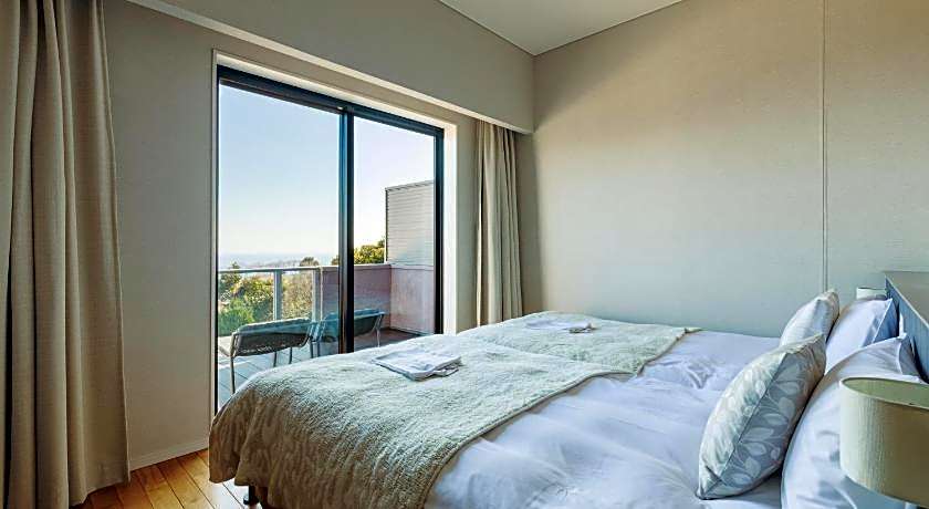 the salon izukogen Hotels & Resort