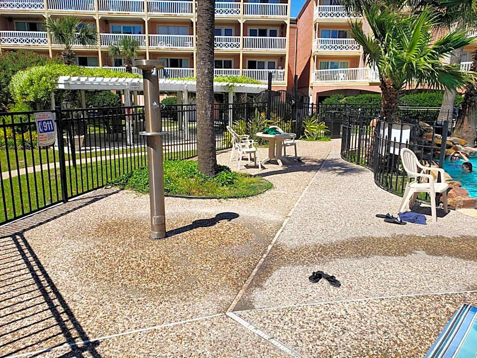 The Victorian Condo/Hotel