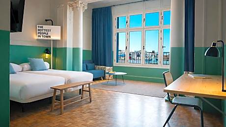 Double Deluxe - City View