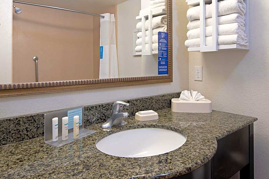 Hampton Inn By Hilton & Suites Bakersfield/Hwy 58