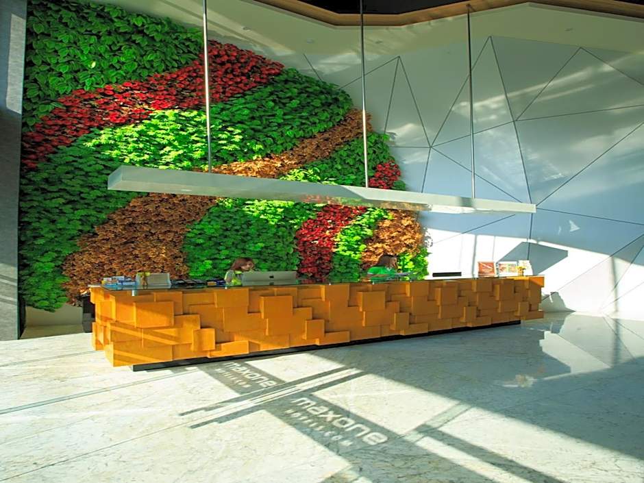 Ascent Hotel & Cafe Malang