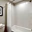 Holiday Inn & Suites Lafayette North by IHG