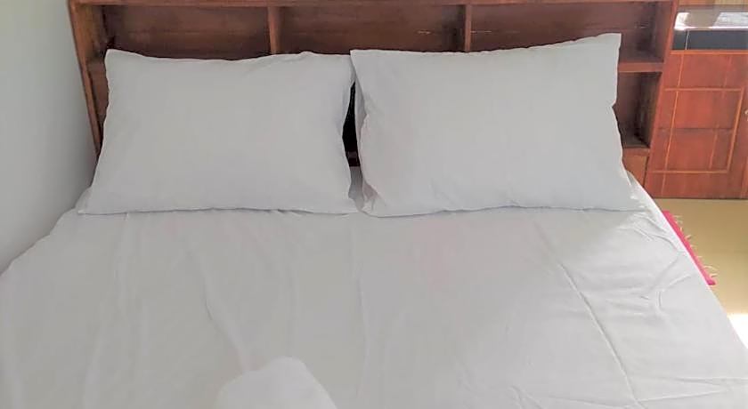 Guesthouse Berlian Batang Syariah near Kampung Kalisalak Park