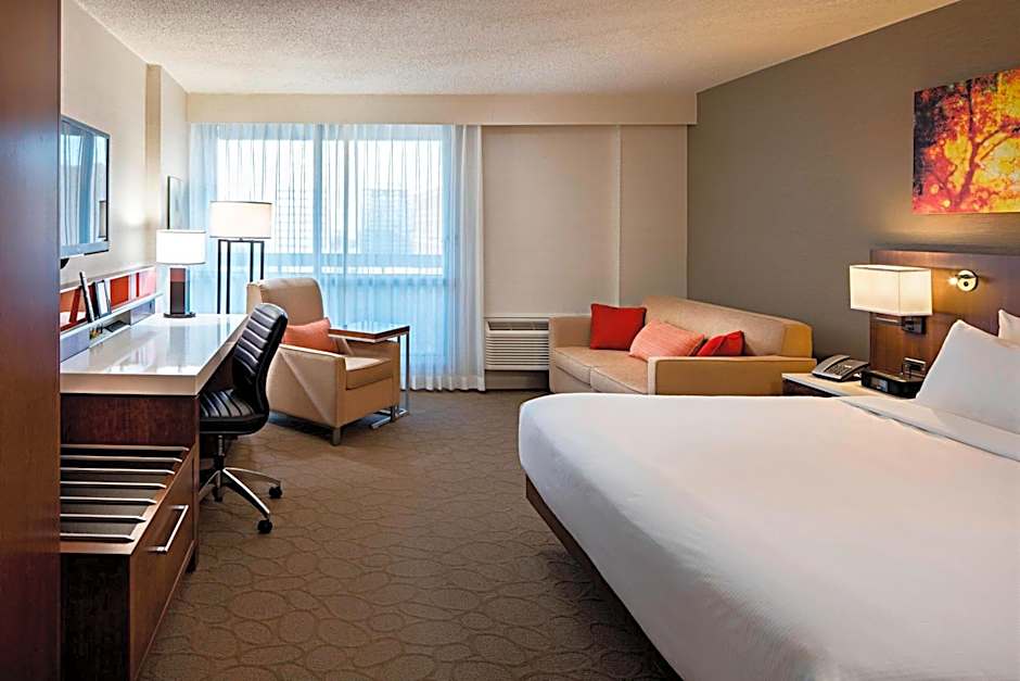 Delta Hotels by Marriott Winnipeg