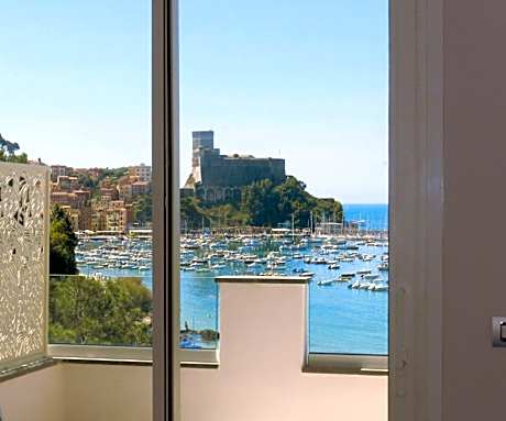 Suite with Sea View