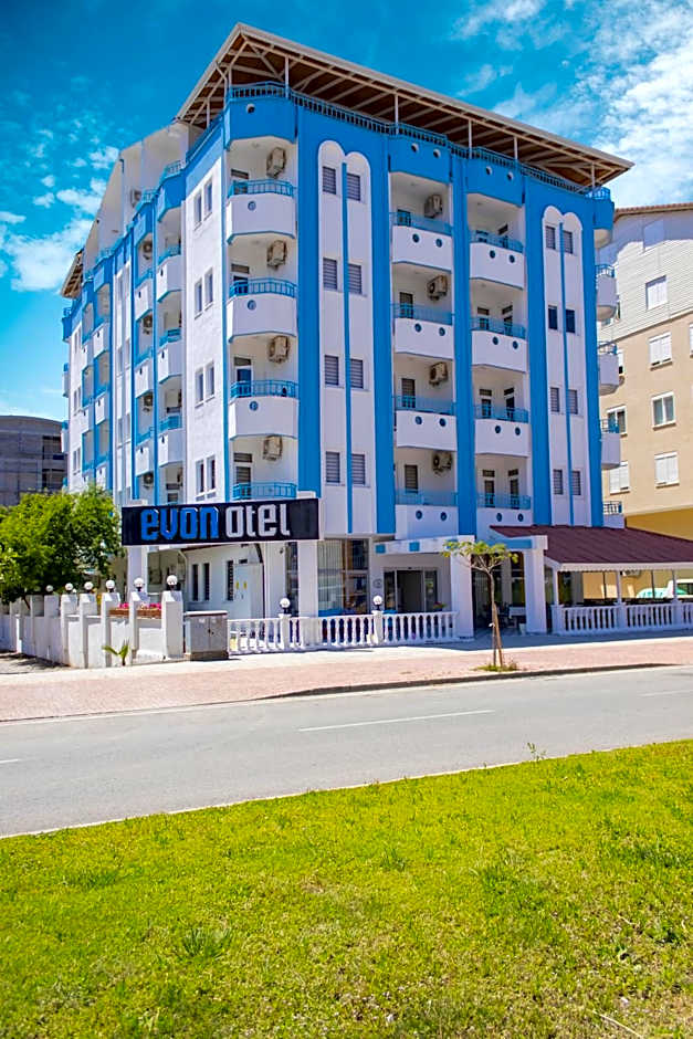 Zdjęcie 1 z 46 — Evon Otel