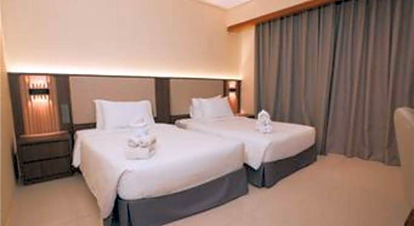 Makassar Golden Hotel