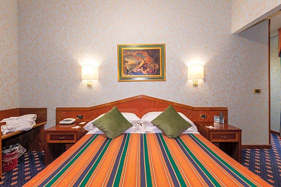Hotel Royal