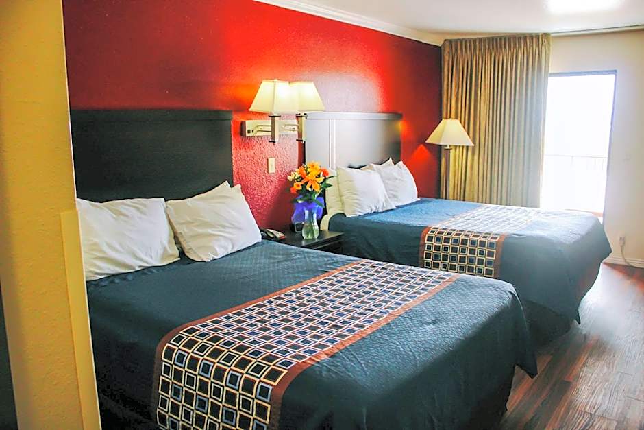 Rodeway Inn & Suites Lake Havasu City