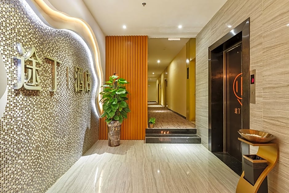 Into Hotel