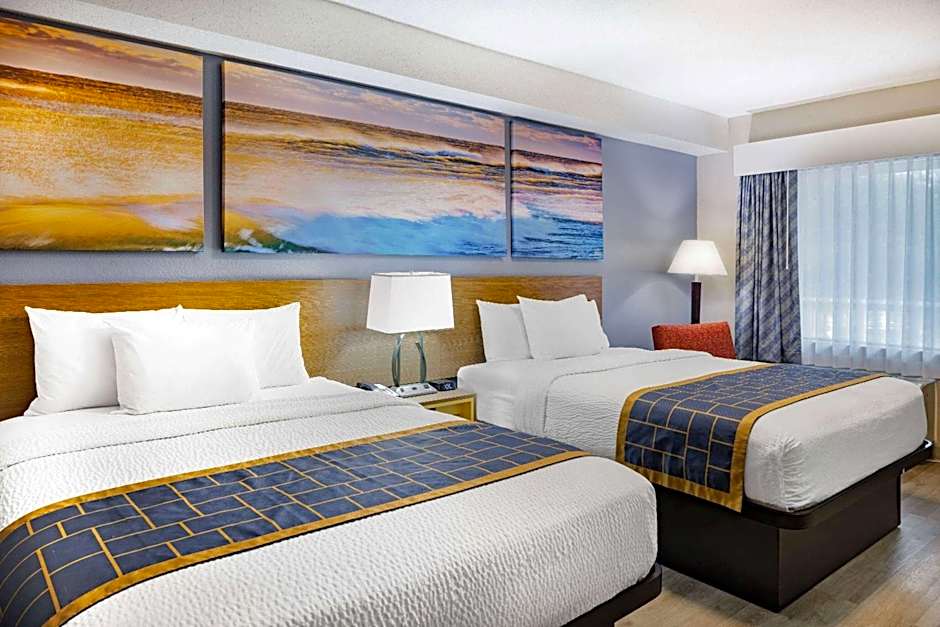 Days Inn & Suites by Wyndham Savannah Midtown
