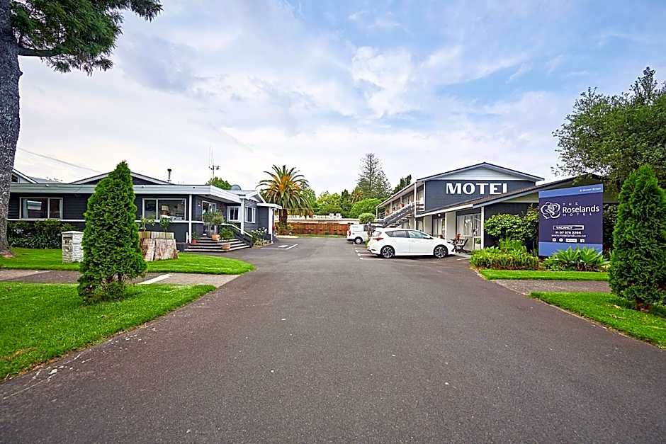 Roselands Motel