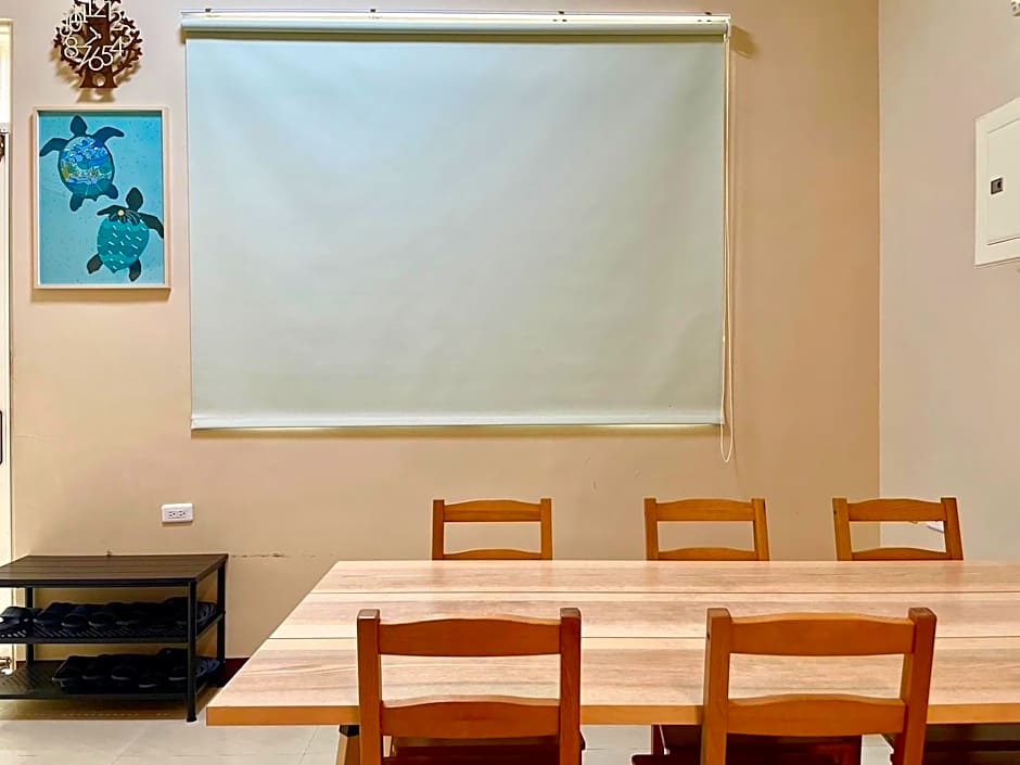 Small Ryukyu Loju sunrise Inn