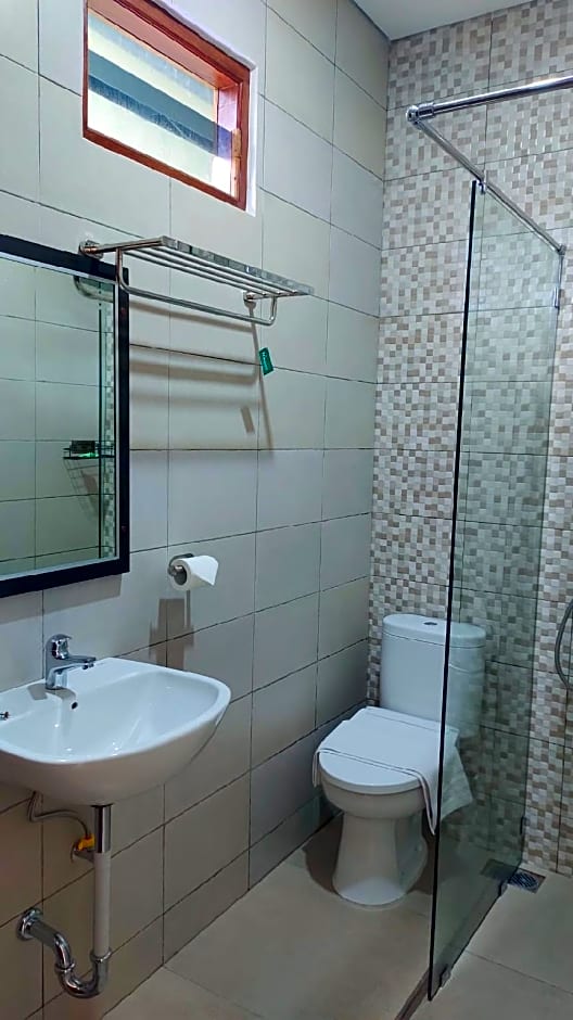 The Laviana Hotel