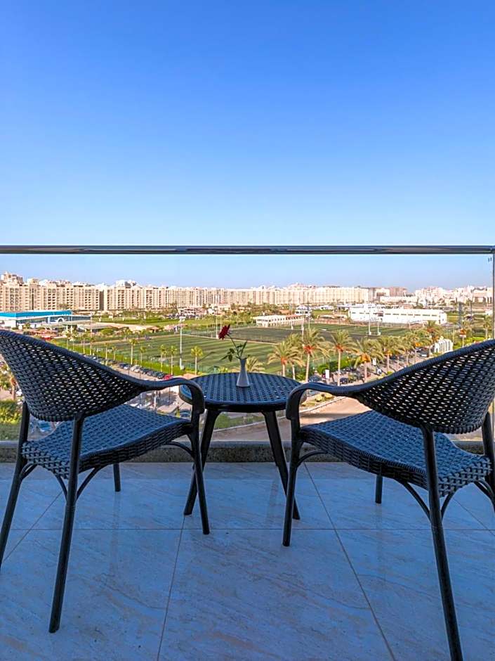 Crowne Plaza Alexandria Mirage by IHG