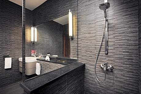 Royal Suite, 2 Bedrooms, Smoking, Sea View (Balcony) (2 Double Beds)