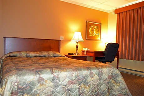 Queen Room with Sea View