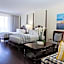 Inn at Pelican Bay