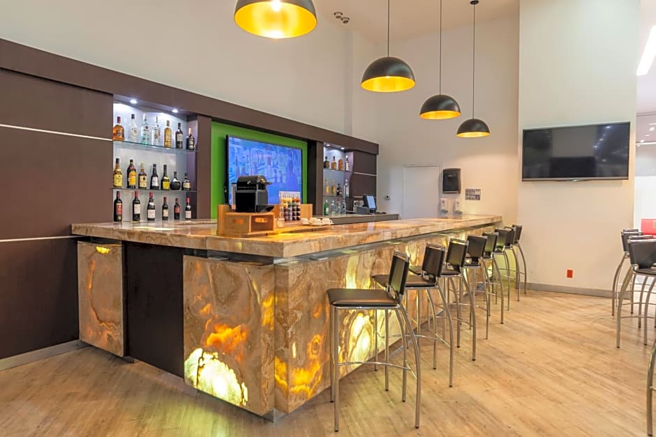 Holiday Inn Mexico City-Plaza Universidad By IHG