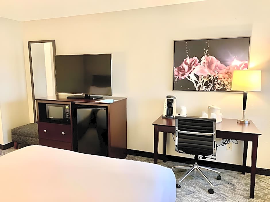Best Western Oswego Hotel