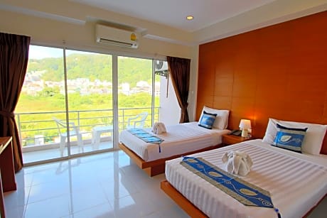 Premier Deluxe Twin Room