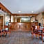 Travelodge by Wyndham Lemoore Near Naval Air Station