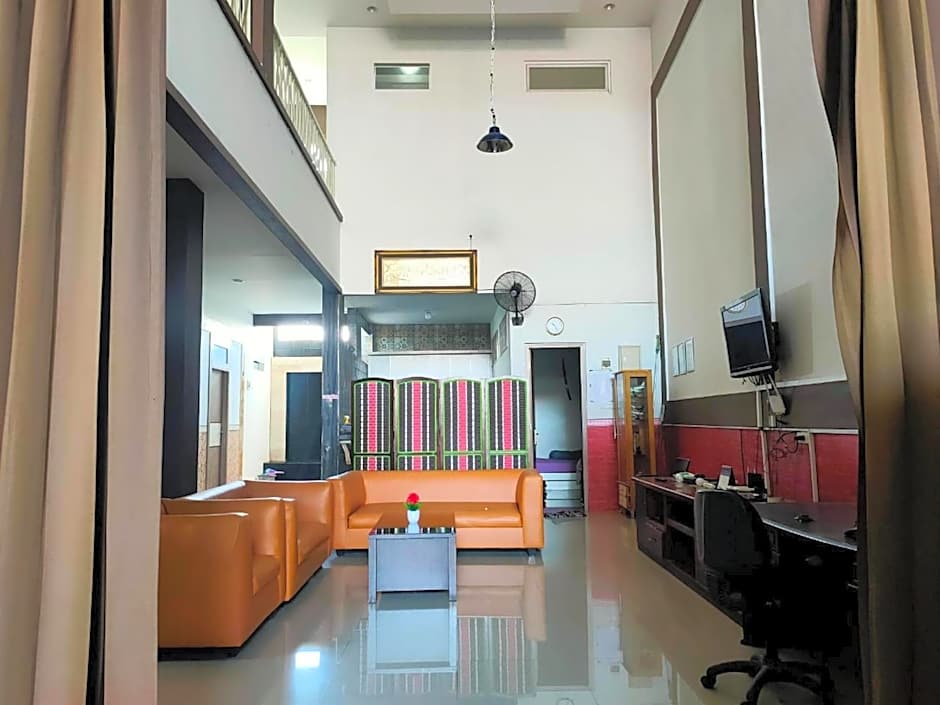 Hotel O Kost 3 Kelor Syariah