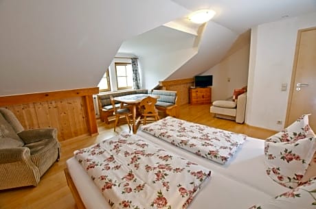 Superior Double Room with Mountain View