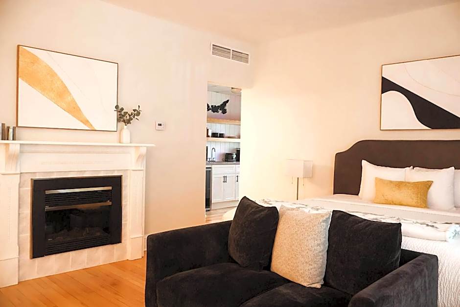 Quality Inn & Suites Downtown