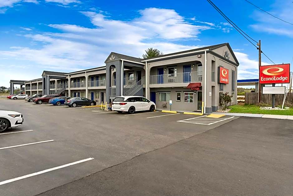 Econo Lodge Fredericksburg near I-95