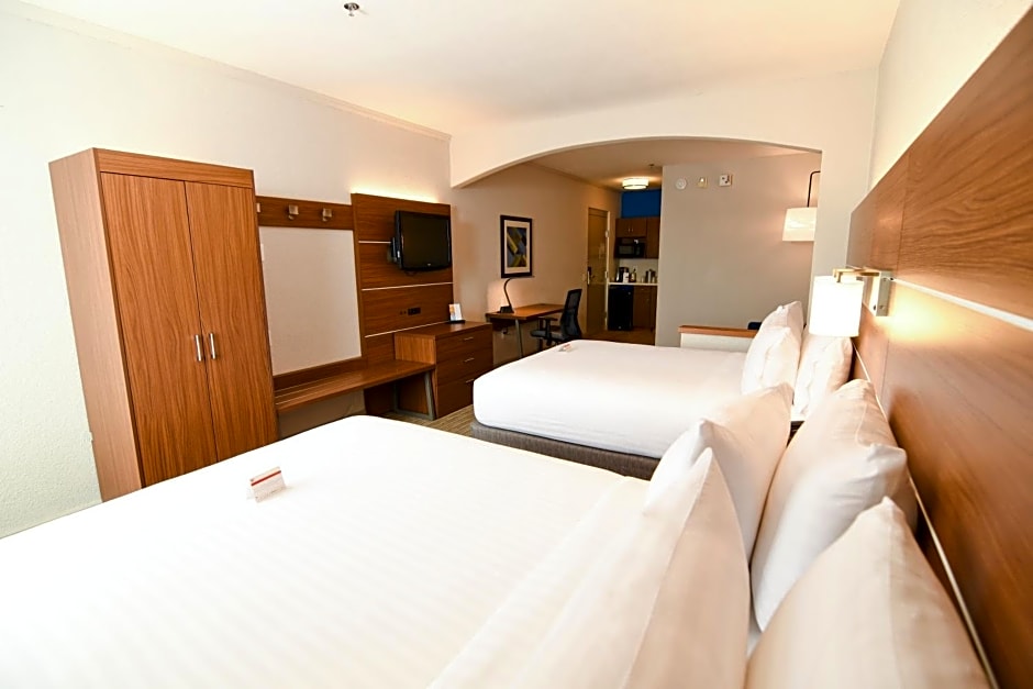 Holiday Inn Express Hotel & Suites Port Clinton-Catawba Island By IHG