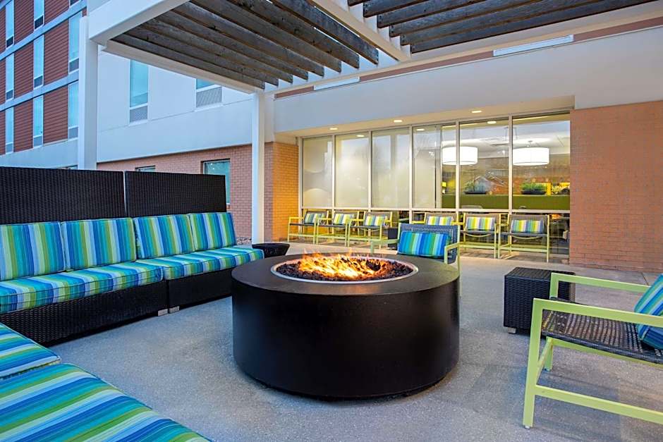Home2 Suites By Hilton Omaha West